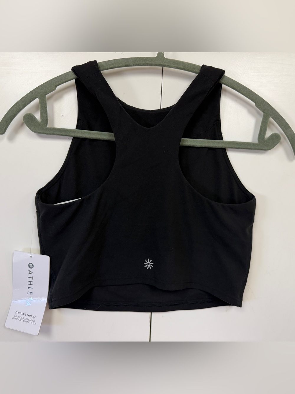 Athleta Black Racerback Sports Bra Crop Top XS NWT